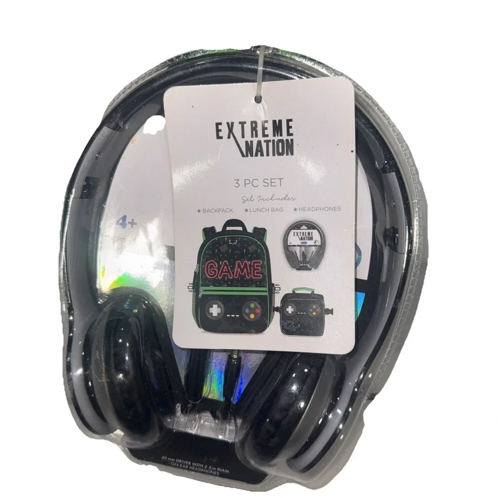 Boy's Extreme Nation Game On School 3 Piece Set Backpack Lunch‎ Bag Headphones